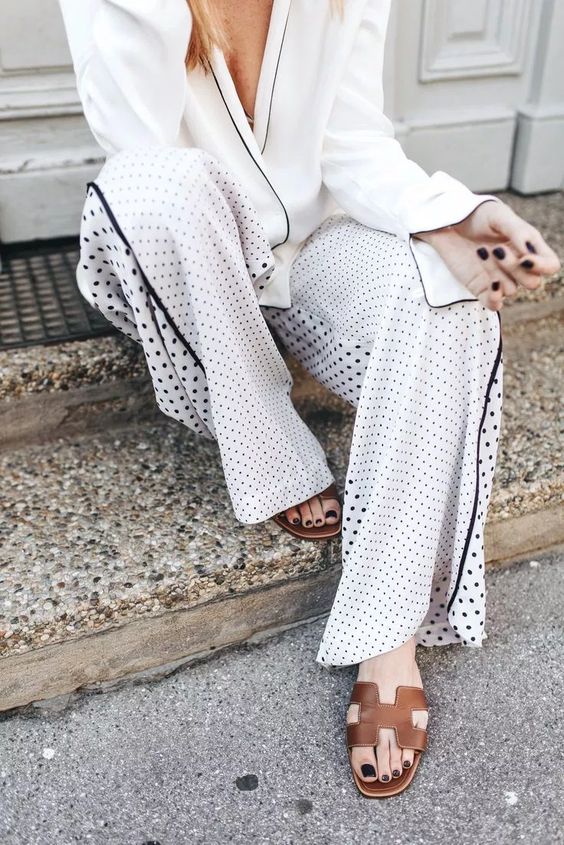 Best image consultant Devina Bhaga Vancouver & NYC styling shoes for women