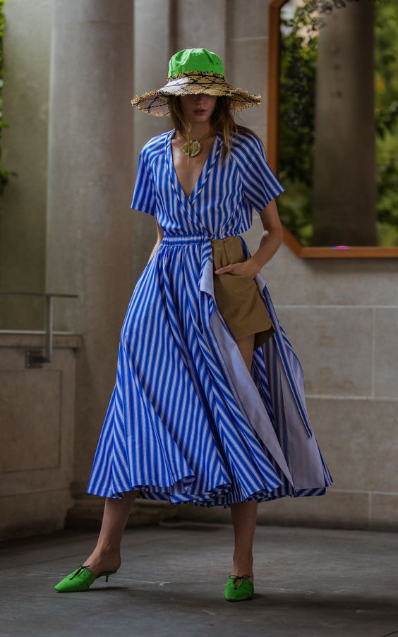 Best Personal Stylist NYC & Vancouver Styling a Midi Dress