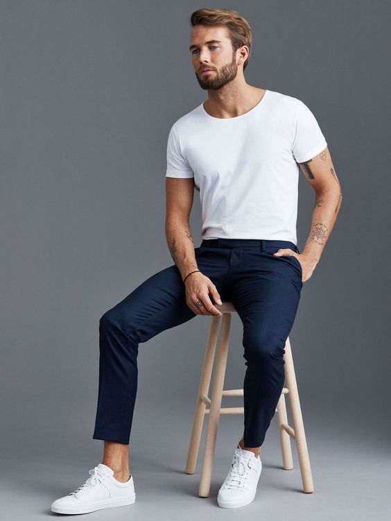 Devinastyles Best Personal Stylist NYC & Vancouver styling Men's Chinos