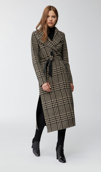 NYC & Vancouver Personal Stylist Best Devina Bhaga styling a women's coat for winter